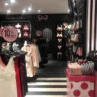 Virksomhet 7 bilde HUNKEMÖLLER Butikkhandel med klær i Jessheim 02