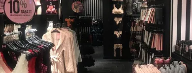 Virksomhet 7 bilde HUNKEMÖLLER Butikkhandel med klær i Jessheim 02